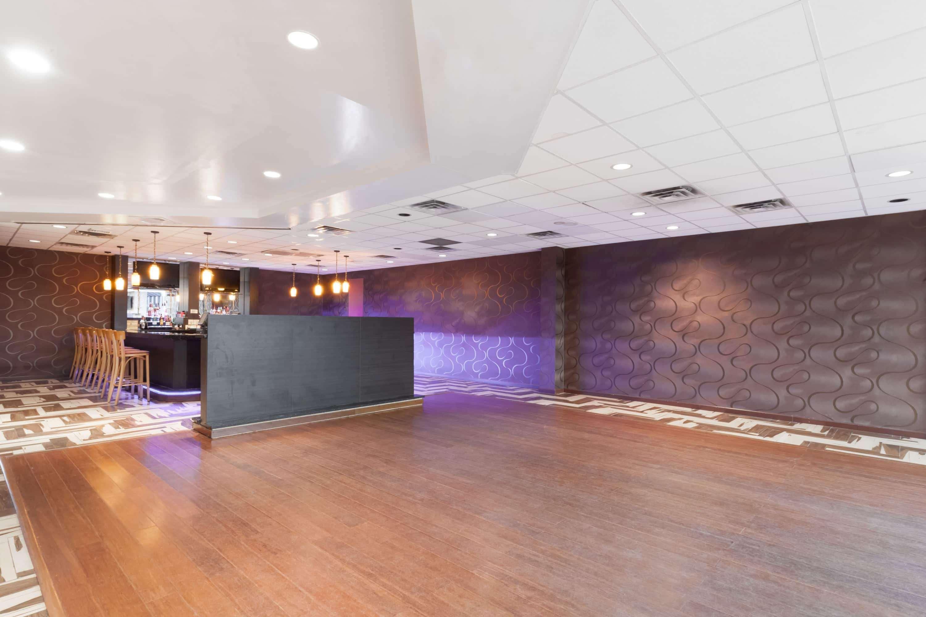 מלון Ramada By Wyndham Newburgh/West Point מראה חיצוני תמונה